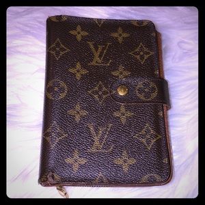 Louis Vuitton Wallet